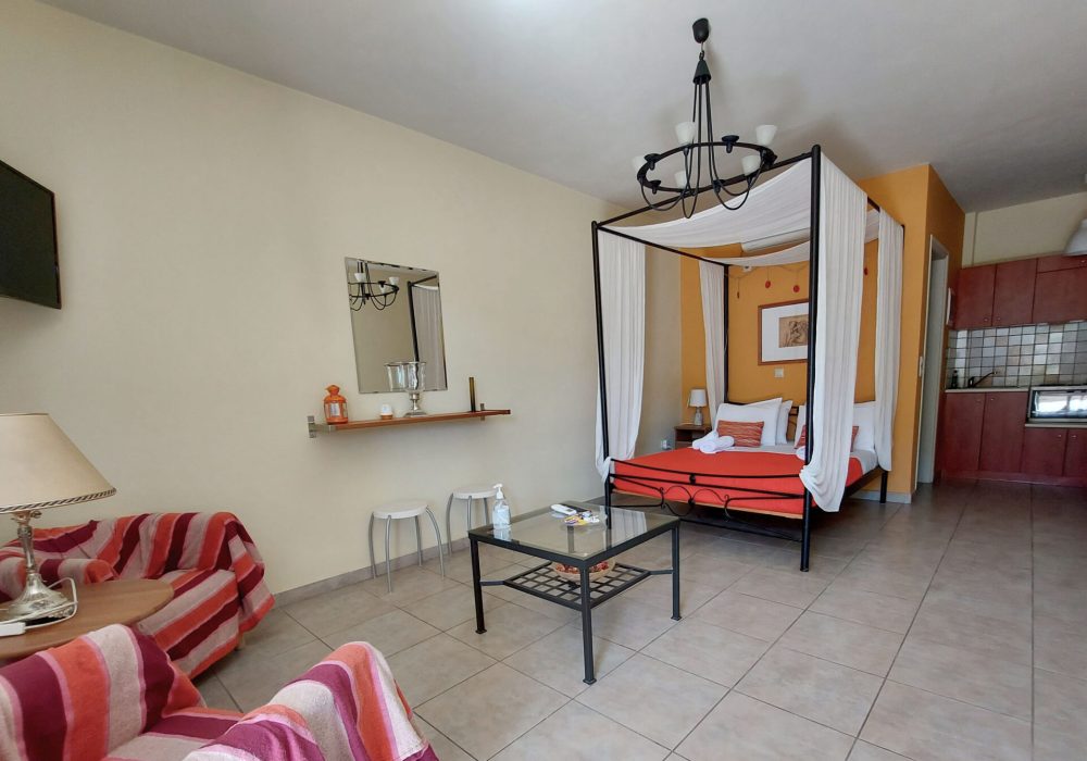 Nickolas Autumn Apartment