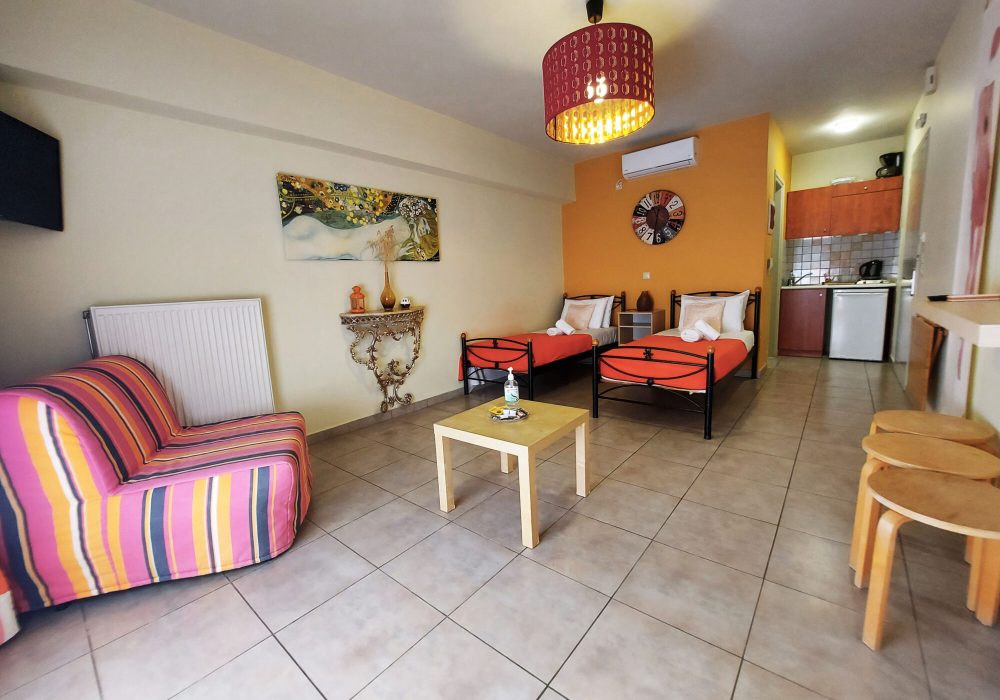 Nickolas Autumn Apartment