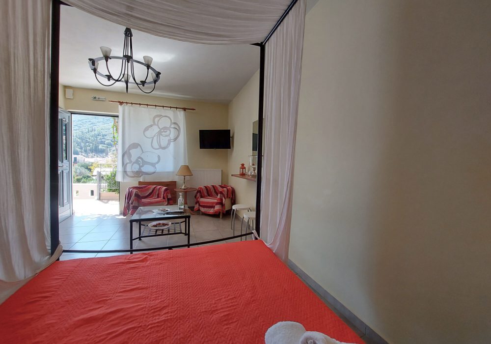 Nickolas Autumn Apartment