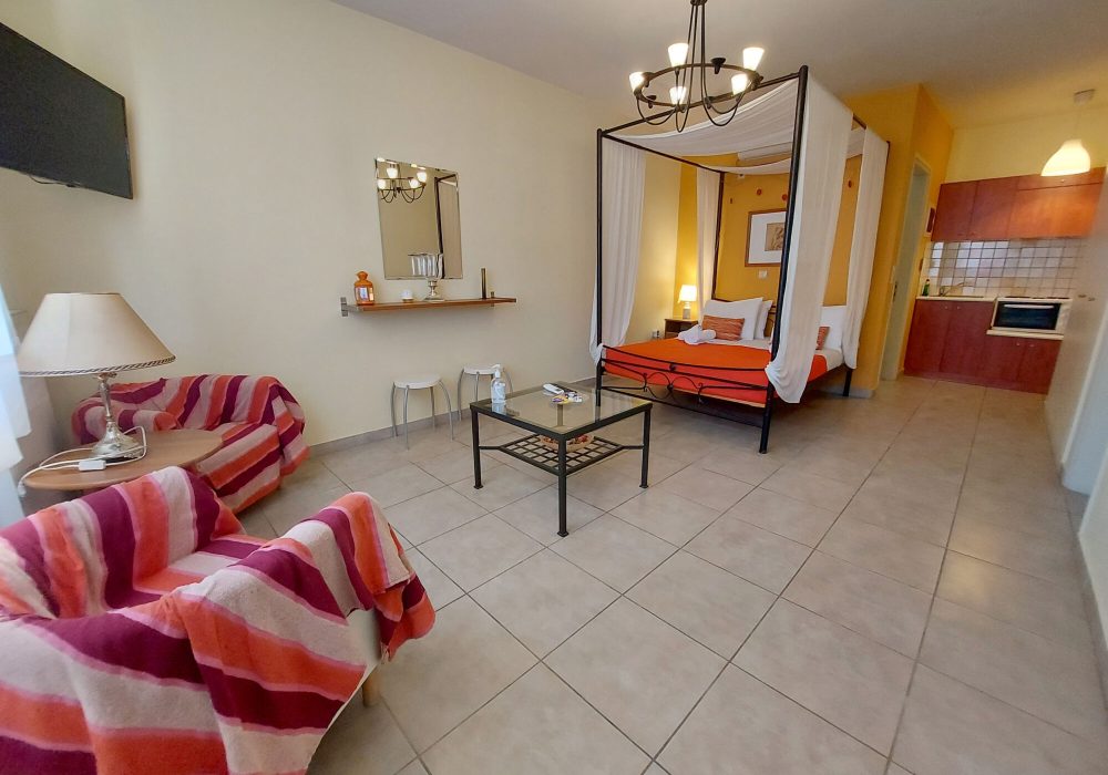 Nickolas Autumn Apartment