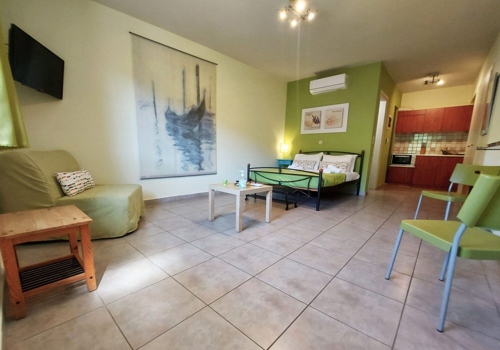 Nickolas Spring Apartment