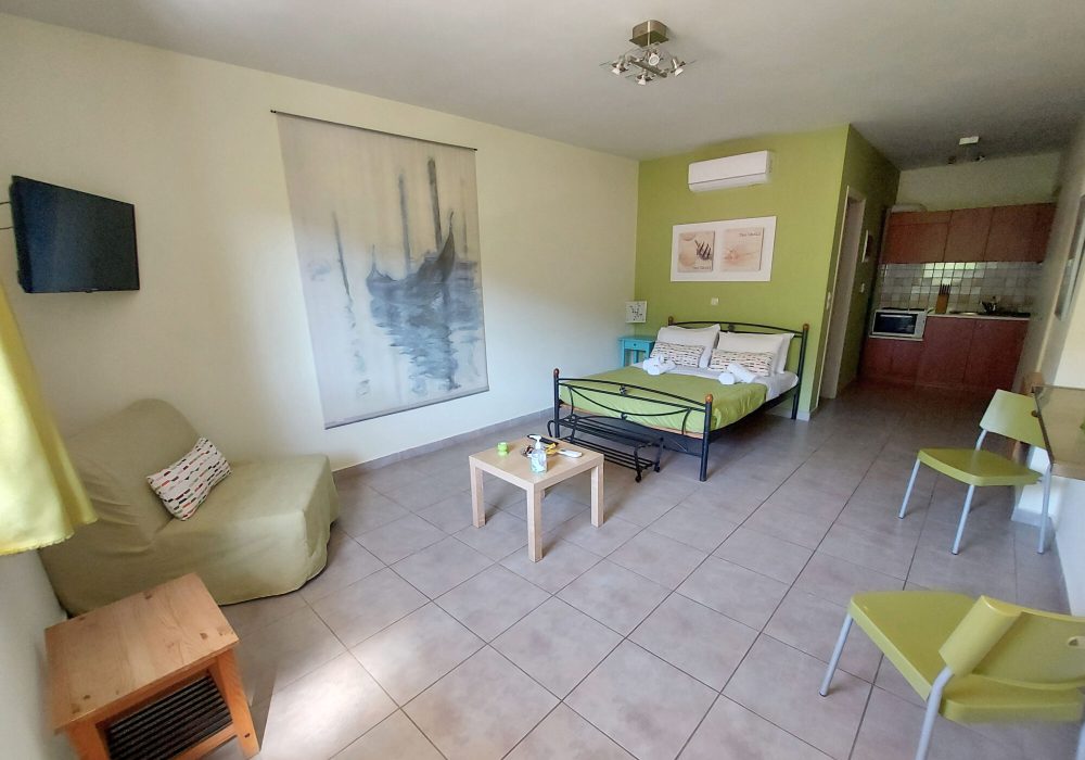 Nickolas Spring Apartment